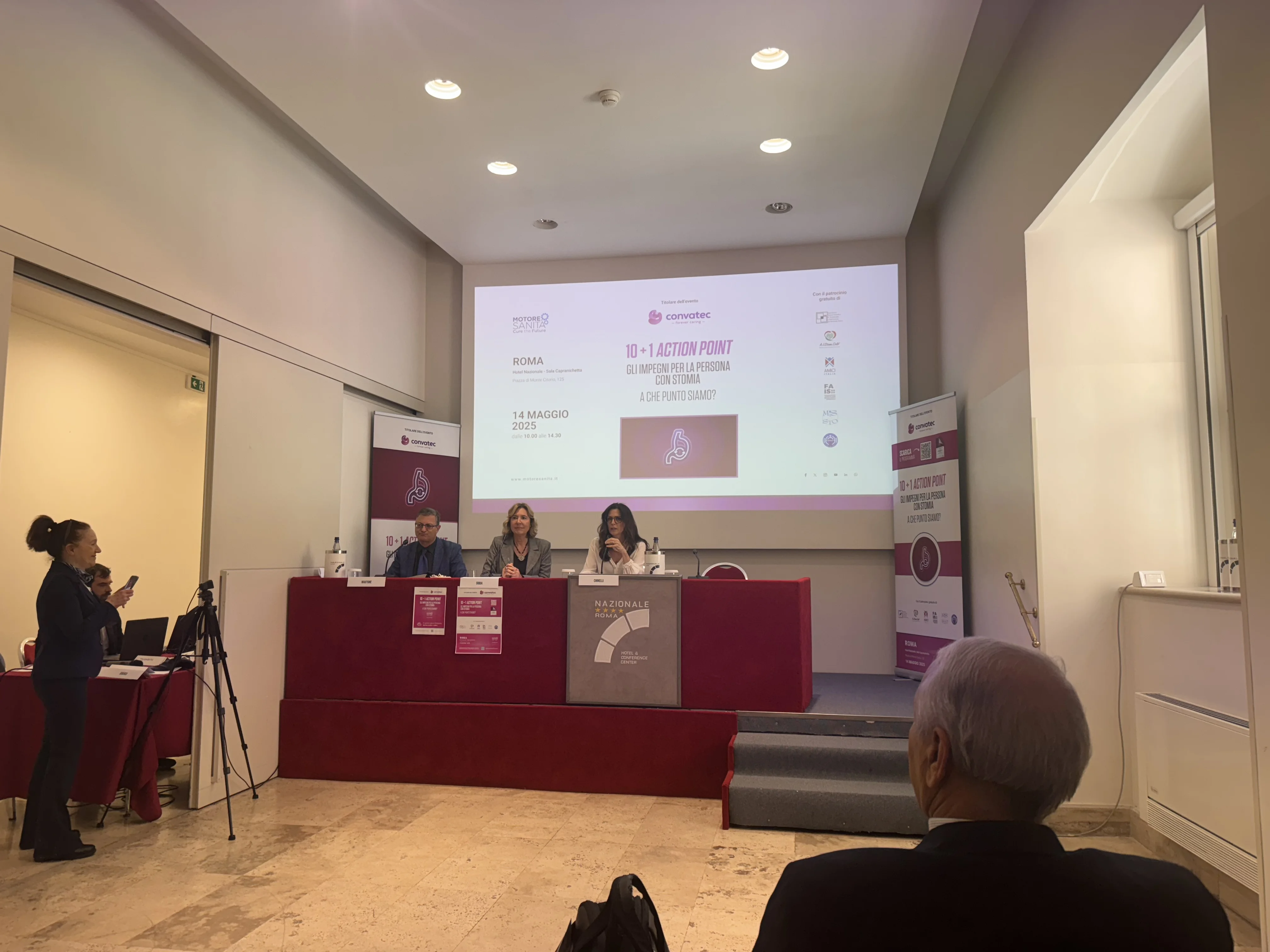 Conferenza stampa